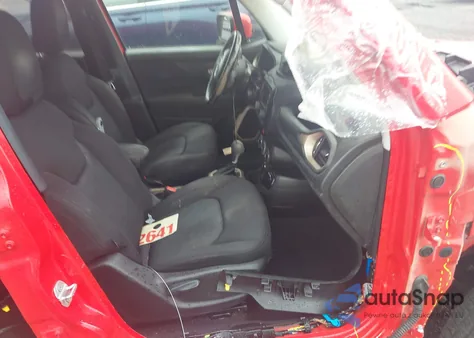 2017 Jeep Renegade Latitude 4X4 from USA, damaged, VIN ZACCJBBB5HPF98077